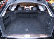 Mercedes-Benz E 220 T 170hk / Läder / El-Stolar / P-Sensor