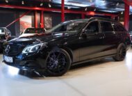 Mercedes-Benz E 220 T 170hk / Läder / El-Stolar / P-Sensor
