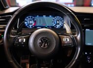Volkswagen Golf R 310hk 4Motion Cockpit Panorama DYNAUDIO