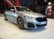 BMW 530e xDrive Touring M Sport HUD Läder Drag / MOMS