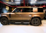 Land Rover Defender P400e PHEV X-Dynamic Black Paket / MOMS