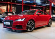 Audi TT Coupé 230hk Quattro / S-Line / Cockpit / MMI® Navigation Plus