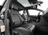 Volkswagen Golf GTI Performance Panorama Dynaudio Skin Kamera