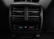 Volkswagen Passat Sportscombi 2.0 4M R-Line skinn GT D-värm