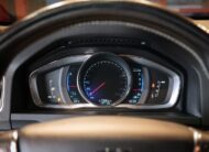 Volvo V60 D4 AWD Momentum, R-Design Taklucka