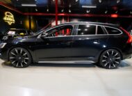 Volvo V60 D4 AWD Momentum, R-Design Taklucka