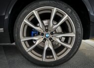 BMW X7 M50d Executive 6-Sits Panorama Sky lounge B&W HUD