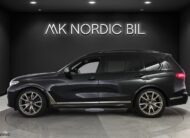 BMW X7 M50d Executive 6-Sits Panorama Sky lounge B&W HUD