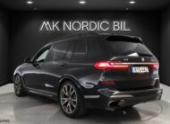 BMW X7 M50d Executive 6-Sits Panorama Sky lounge B&W HUD