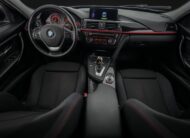 BMW 328 i Touring Sport line Dragkrok 245hk P-Sensor