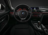 BMW 328 i Touring Sport line Dragkrok 245hk P-Sensor