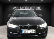 BMW 328 i Touring Sport line Dragkrok 245hk P-Sensor