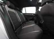 Volkswagen Golf 5-dörrars R 2.0 4M Panorama DYNAUDIO Kamera