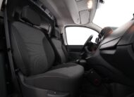 Mercedes-Benz Citan 109 Kamrembytt Värmare Dragkrok 90hk