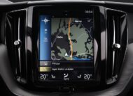 Volvo XC60 D5 235hk AWD R-Design HUD Läder El-Stolar Drag