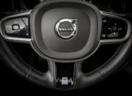 Volvo XC60 D5 235hk AWD R-Design HUD Läder El-Stolar Drag