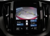 Volvo XC60 D5 235hk AWD R-Design HUD Läder El-Stolar Drag