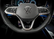 Volkswagen Passat Sportscombi 1.5 eTSI R-Line Värmare Drag