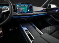 Volkswagen Passat Sportscombi 1.5 eTSI R-Line Värmare Drag