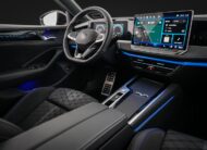 Volkswagen Passat Sportscombi 1.5 eTSI R-Line Värmare Drag