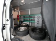 Volkswagen Transporter T32 2.0 TDI BMT 4Motion Inredd Drag D-Värm / MOMS